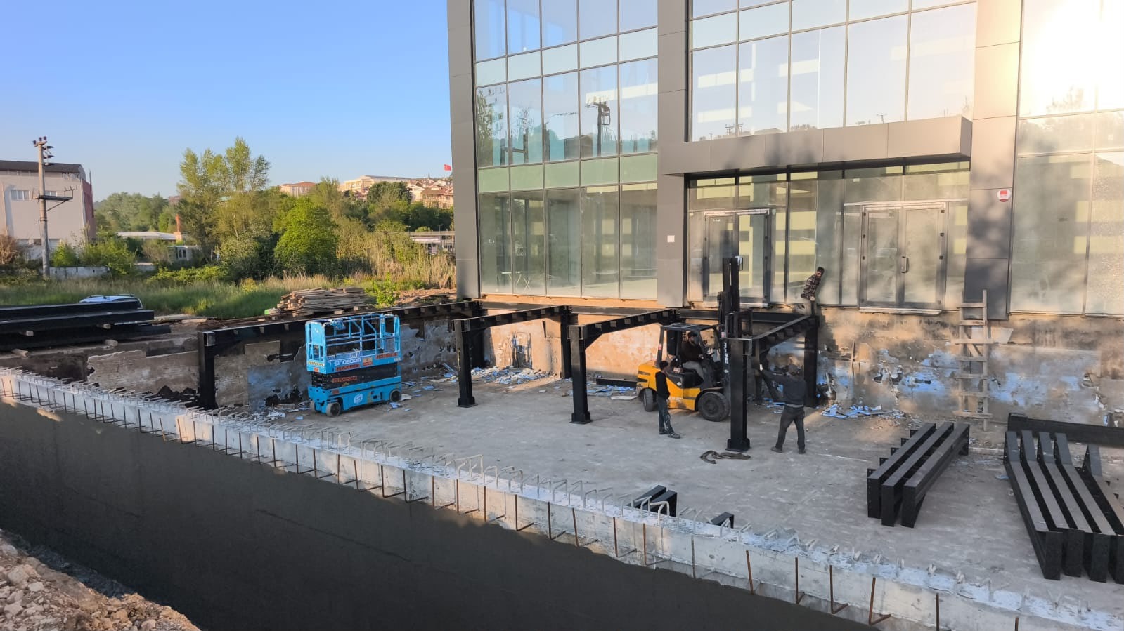 Mudanya Çağrışan Otopark